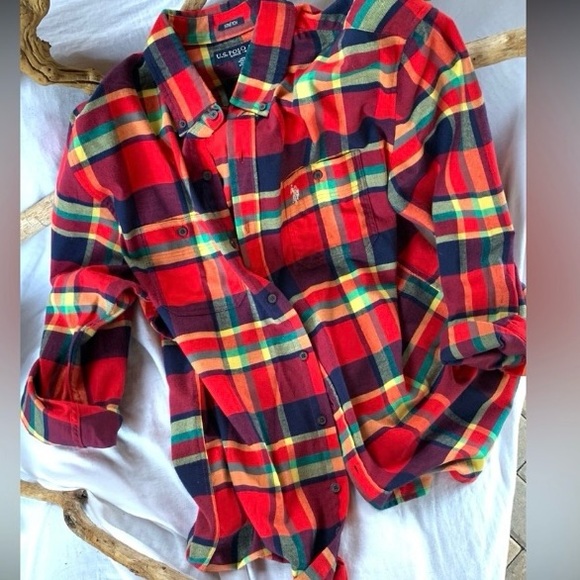 NWOT Colorful U.S. Polo Association Flannel Shirt - Picture 2 of 3